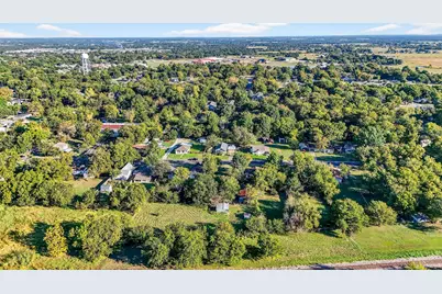 634 E South Street, Whitesboro, TX 76273 - Photo 4