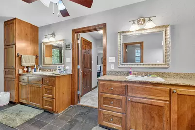 725 County Road 300, Hamilton, TX 76531 - Photo 28