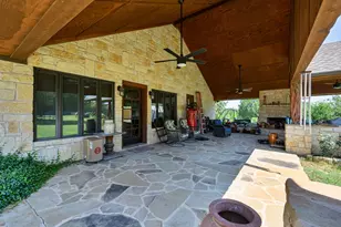 725 Co Rd 300, Hamilton, TX 76531 - Photo 30
