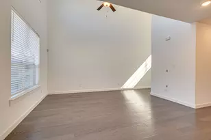 2725 Splendor Dr, Little Elm, TX 75068 - Photo 6