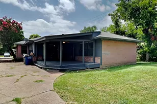 107 Laurel St, Lancaster, TX 75134 - Photo 16