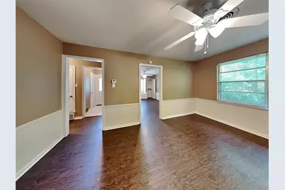 107 Laurel Street, Lancaster, TX 75134 - Photo 10