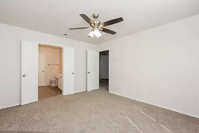 912 Laredo Plaza, Dallas, TX 75211 - Photo 6