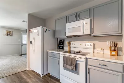 8426 Jacaranda Way, Arlington, TX 76002 - Photo 6