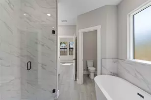 3025 Red Oak Dr, Granbury, TX 76048 - Photo 22