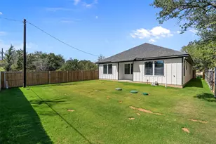 3025 Red Oak Dr, Granbury, TX 76048 - Photo 28