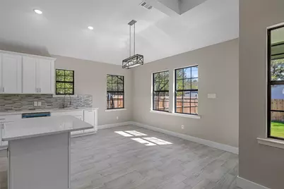 3025 Red Oak Drive, Granbury, TX 76048 - Photo 10