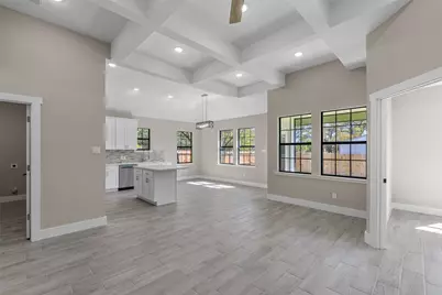 3025 Red Oak Drive, Granbury, TX 76048 - Photo 6