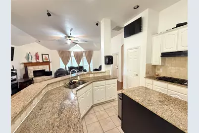 3004 Saint Bartholomew Drive, Mansfield, TX 76063 - Photo 8