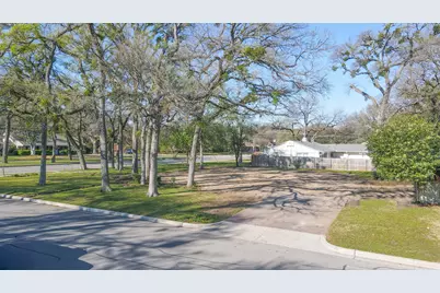 4000 Bellaire Drive, Fort Worth, TX 76109 - Photo 12