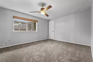 12218 Treeview Ln, Farmers Branch, TX 75234 - Photo 14