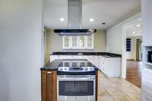 7115 Westover Dr, Granbury, TX 76049 - Photo 10