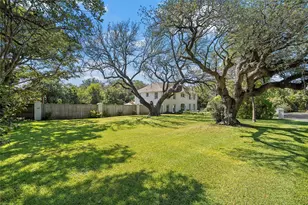 6710 Fish Pond Rd, Waco, TX 76710 - Photo 4