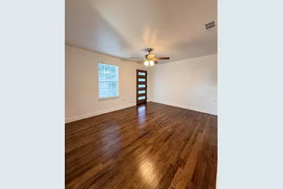 9046 Dorinda Circle, Dallas, TX 75217 - Photo 8