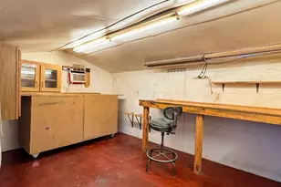 9046 Dorinda Cir, Dallas, TX 75217 - Photo 18