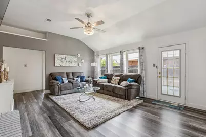 10508 Aransas Drive, Fort Worth, TX 76131 - Photo 10