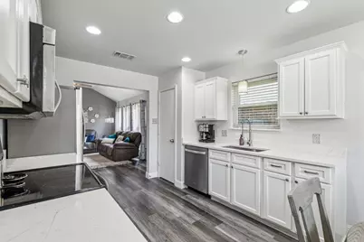 10508 Aransas Drive, Fort Worth, TX 76131 - Photo 2