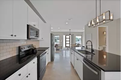 4633 Calmont Avenue, Fort Worth, TX 76107 - Photo 6