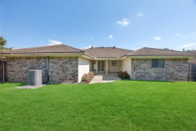 3633 Ridgewood Drive, Grand Prairie, TX 75052 - Photo 36