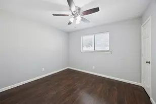 3633 Ridgewood Dr, Grand Prairie, TX 75052 - Photo 24