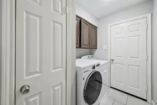 3633 Ridgewood Dr, Grand Prairie, TX 75052 - Photo 20
