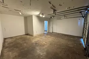 200 SW Moody St, Burleson, TX 76028 - Photo 36