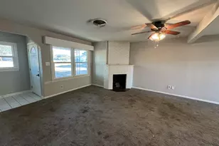 200 SW Moody St, Burleson, TX 76028 - Photo 10