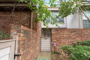 18240 Midway Rd, Dallas, TX 75287 - Photo 2