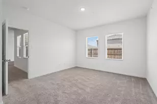 10329 Burnfoot Ln, Fort Worth, TX 76036 - Photo 12