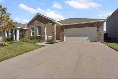10329 Burnfoot Lane, Fort Worth, TX 76036 - Photo 2