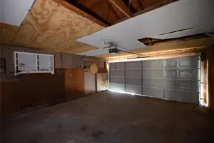 405 Bryan Dr, Crowley, TX 76036 - Photo 20