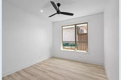 1017 Cedarcrest Drive, Mesquite, TX 75149 - Photo 18