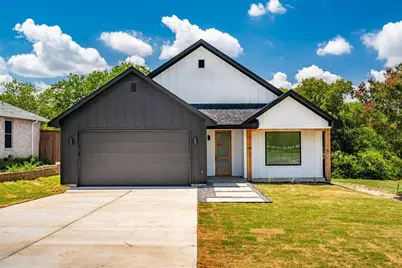 1017 Cedarcrest Drive, Mesquite, TX 75149 - Photo 1