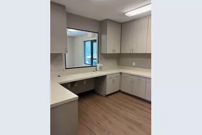 1910 W Henderson Street, Cleburne, TX 76033 - Photo 16