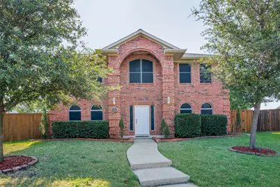 8305 Camden Court, Rowlett, TX 75089 - Photo 2