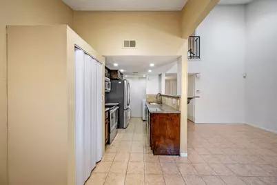 1837 Amber Lane, Carrollton, TX 75007 - Photo 10