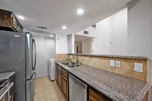 1837 Amber Ln, Carrollton, TX 75007 - Photo 6