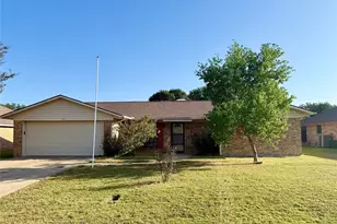 124 Juanita Ave, Wills Point, TX 75169 - Photo 1