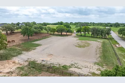 805 Purselley Pass, Weatherford, TX 76087 - Photo 8