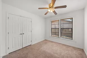 344 Bedford Ct E, Bedford, TX 76022 - Photo 22