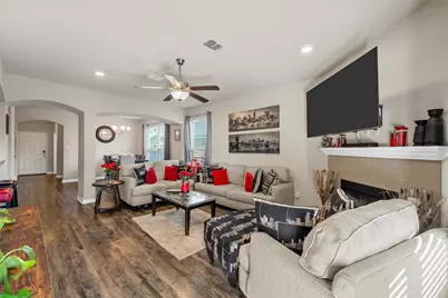 10620 Langham Drive, Waco, TX 76708 - Photo 2