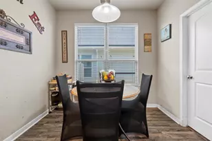 10620 Langham Dr, Waco, TX 76708 - Photo 6