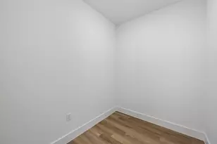 100 Cardinal Woods Ct, Granbury, TX 76049 - Photo 20