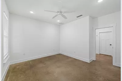 100 Cardinal Woods Court, Granbury, TX 76049 - Photo 24