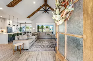 2045 Sunset Rdg Dr, Weatherford, TX 76087 - Photo 4