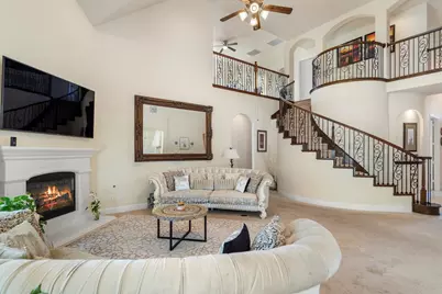 10296 Casabella Drive, Frisco, TX 75035 - Photo 10