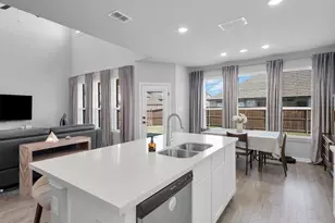 912 Darcy Dr, Mansfield, TX 76063 - Photo 10