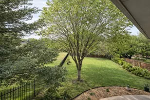 944 Hills Creek Dr, McKinney, TX 75072 - Photo 12