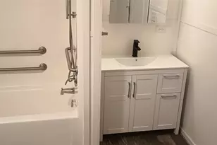 6102 S Lakeside Hills Ct, Granbury, TX 76048 - Photo 10