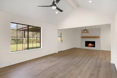 8906 Monticello Drive, Granbury, TX 76049 - Photo 8